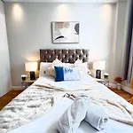 Comfortable Family Apartment Near Oxford Street