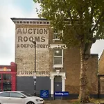 Last-Minute Reserve L Exclusive Offer L Delightful 2-Bedroom Apartment In Tufnell Park L Sleeps Up To 5 Guests L By Live London Short Lets & Serviced Accommodation L