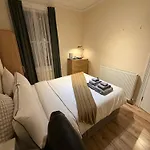 Budget Friendly And Cozy Rooms In Hammersmith