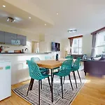 Charming And Bright Flat In Paddington!