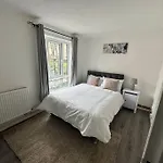 Cozy 1-Bed Flat In Brixton