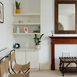 Beautiful Designer Flat In Maida Vale, Sleeps 4