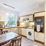 1 Bed Flat In East Dulwich