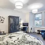 1 Bed Flat In East Dulwich