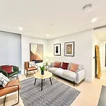 Battersea 2 Bedroom Cosy Apartment