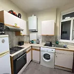 Accommodation At Kilburn, Seconds Away From Tube Station