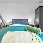 Serviced Apt In Central London Lr3