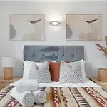 1 Bed-Mayfair-Private Balcony