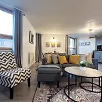 Aria\'S Place In Chelsea - 2 King Size Bed, 1 Double Bed