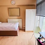 Rooms In Euston