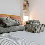 The Kentish Apartment By Camden