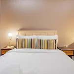Stylish Modern Apartments By Livestay Short Lets & Serviced Accommodation London Nw6