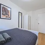 Bright Stockwell Rooms