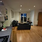 Fomo House