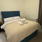 Wealth Luxury 2 Bedroom Double En-Suite Apartment