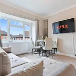 Wembley Haven, Lovely 2 Bed Apartment Next To Stadium