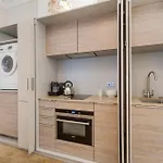 Luxurious Apartment Trafalgar Square