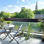 London Central Service Apartment