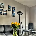 Brixton Hill Retreat Modern And Cosy