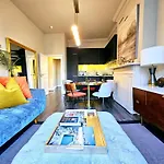 Stylish Hyde Park Home By Tube Stations With Elevator