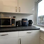 1-Bed Flat With Fast Wi-Fi In Prime Location 15Mins From Central London