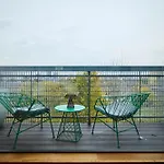 The Wenlock Arms - Inviting 1Bdr Flat With Study Room And Balcony