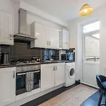 King\'S Cross Townhouse - Contemporary Garden Flat