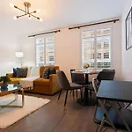 Fulham Serviced Apartment, Sleeps 6 Wifi Parking