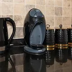Discover London Central 2 Bedroom In Kensington