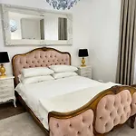Fulham Lux Apartment