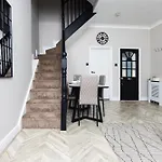 Park House, Refurbed Modern Interior, Located In Finsbury Park