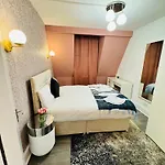 London Eye 3 Bedroom Apartment