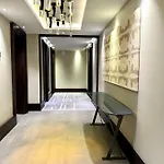 Luxury 3 Bedroom Apartment Central London By Wild