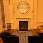 London\'S Finest Studio