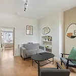 Modern Elegance In Paddington