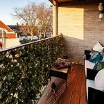 Classy Cricklewood Home