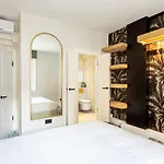 Modern Edgware Apartment