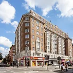 Modern Edgware Apartment