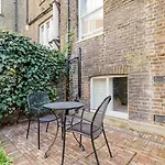 Historic 18Th Century Terrace House