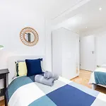 2 Bedroom Charming Family Apartment