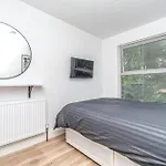 Cosy Guest House In Whitechapel