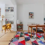 Spacious 2Bd Flat By Regents Park & Camden Town!