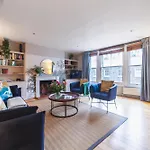 Hub Townhouse