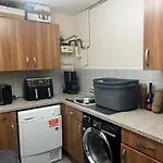 Queenomega\'S Home Stay