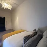 Apartment Shad