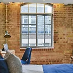 Soho Penthouse Jaquizzi Bath Luxury 2 Million Pound Home Chiq Boutique 2Beds Parking