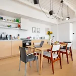 Luxury Penthouse Loft In Art-Deco Warehouse Conversion