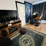 Luxury Snug In Wembley Park!