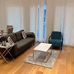 Apartment-Sleeps3-Hottub-Patio