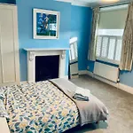 Cosy Three Bedroom Hither Green Victorian House